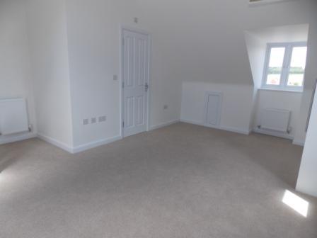 4 bedroom Town house to let in Birchfield Way, Lawley, Telford, TF3