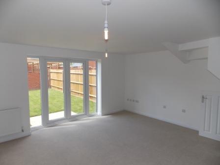 4 bedroom Town house to let in Birchfield Way, Lawley, Telford, TF3