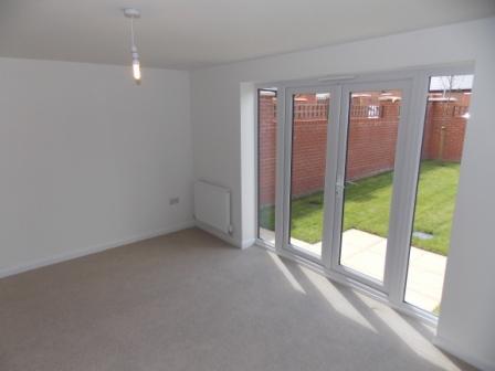4 bedroom Town house to let in Birchfield Way, Lawley, Telford, TF3