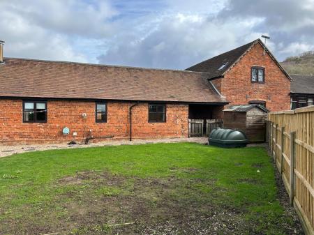 3 bedroom Barn to let in Wrekin Farm Buildings, Wellington, TF6