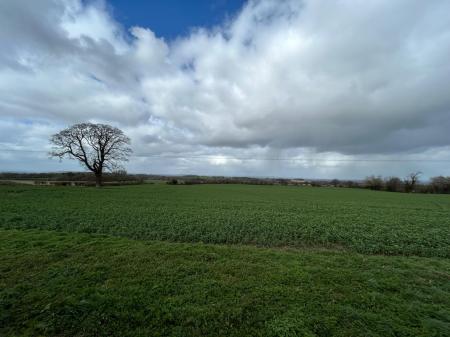 3 bedroom Barn to let in Wrekin Farm Buildings, Wellington, TF6