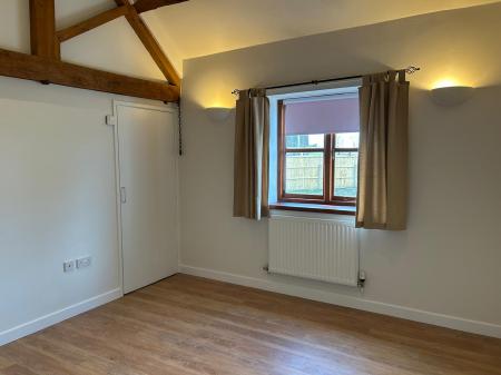 3 bedroom Barn to let in Wrekin Farm Buildings, Wellington, TF6