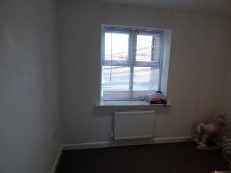 2 bedroom Flat to let in Balmoral Court, Captain Webb Drive, Dawley, TF4