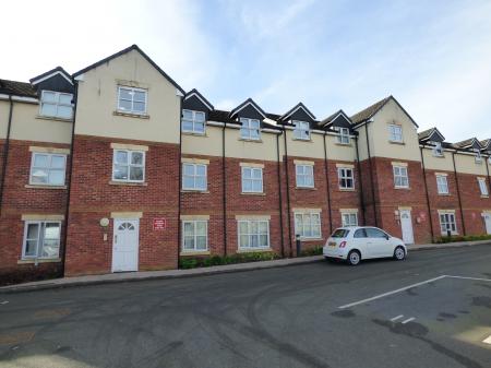 2 bedroom Flat to let in Balmoral Court, Captain Webb Drive, Dawley, TF4