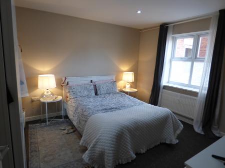 2 bedroom Flat to let in Balmoral Court, Captain Webb Drive, Dawley, TF4