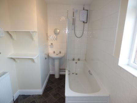 2 bedroom Flat to let in Richmond Court, Whitchurch Road, Wellington, TF1