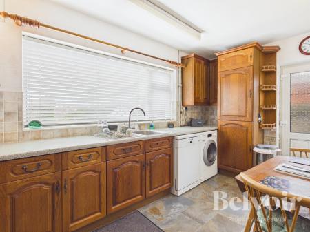 2 bedroom Bungalow for sale in Marlow Drive, Trench, Telford, TF2