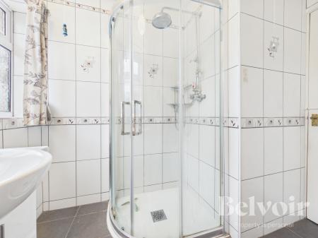 2 bedroom Bungalow for sale in Marlow Drive, Trench, Telford, TF2