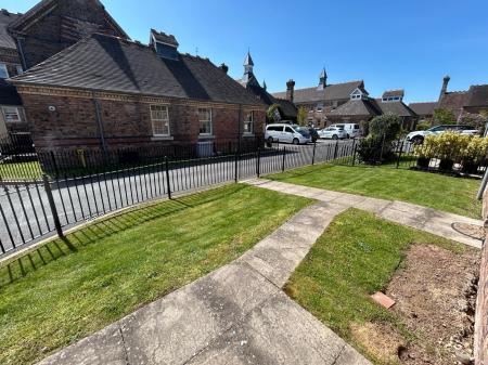 1 bedroom Bungalow to let in Kyrle Close, Ironbridge, TF8