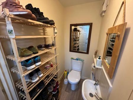 3 bedroom Terraced House to let in Park Lane, Woodside, Telford, TF7