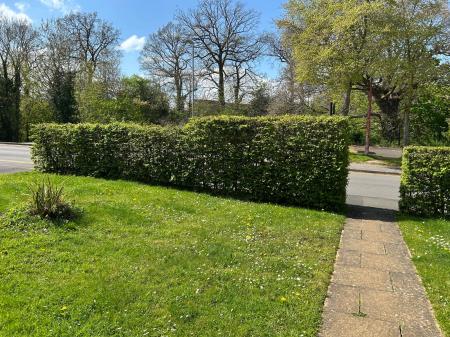 3 bedroom Terraced House to let in Park Lane, Woodside, Telford, TF7