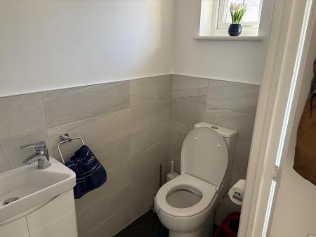 3 bedroom Detached house to let in Wittingham Close, Hadley, TF1