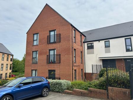 Parkside Crescent, Ketley, TF1
