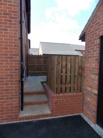 3 bedroom Semi-detached house to let in Barclay Fold, Lawley Village, Telford, TF3