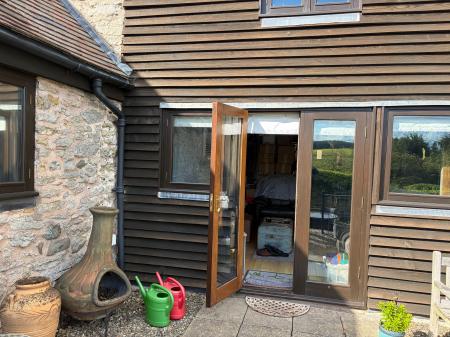 4 bedroom Semi-detached house to let in Wyke, Much Wenlock, TF13
