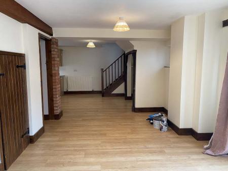 4 bedroom Semi-detached house to let in Wyke, Much Wenlock, TF13