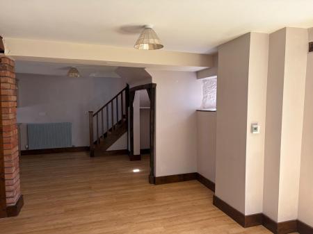 4 bedroom Semi-detached house to let in Wyke, Much Wenlock, TF13