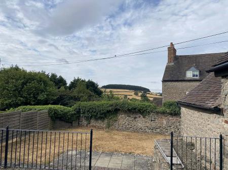 4 bedroom Semi-detached house to let in Wyke, Much Wenlock, TF13