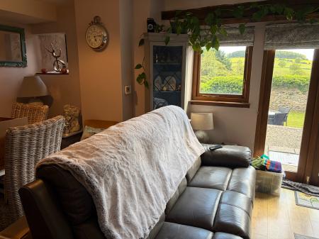 4 bedroom Semi-detached house to let in Wyke, Much Wenlock, TF13
