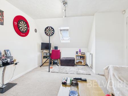 1 bedroom Coach House for sale in Tweedale Wharf, Madeley, TF7