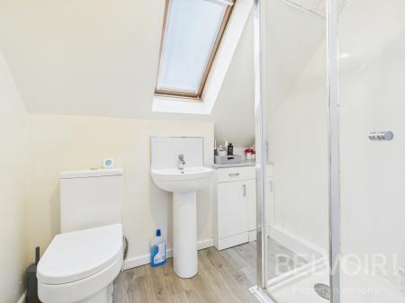 1 bedroom Coach House for sale in Tweedale Wharf, Madeley, TF7