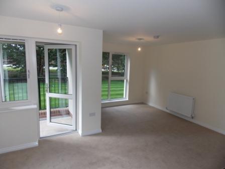2 bedroom Flat to let in Ketley Park Road, Ketley, TF1