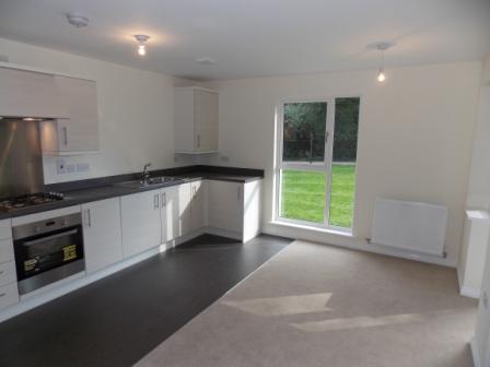 2 bedroom Flat to let in Ketley Park Road, Ketley, TF1