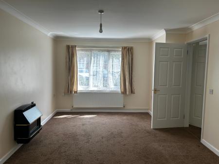 3 bedroom Detached house to let in Frome Way, Donnington, Telford, TF2
