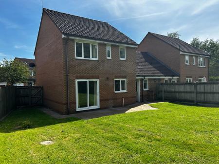 3 bedroom Detached house to let in Frome Way, Donnington, Telford, TF2