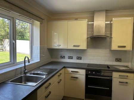 3 bedroom Detached house to let in Frome Way, Donnington, Telford, TF2