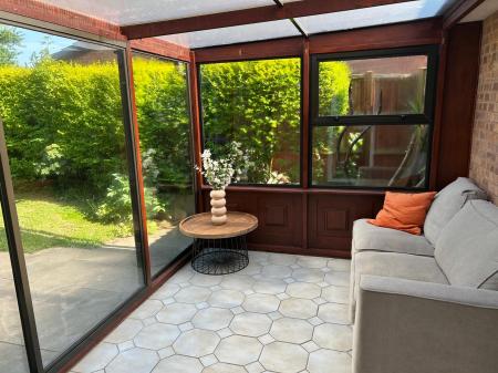3 bedroom Detached house to let in Aspen Way, Shawbirch, Telford, TF5