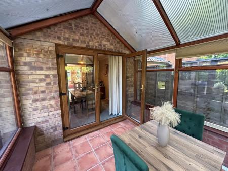 3 bedroom Detached house to let in Aspen Way, Shawbirch, Telford, TF5