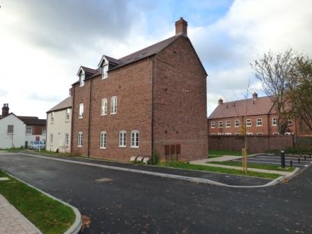 2 bedroom Flat to let in Charlton Arms Close, Wellington, TF1