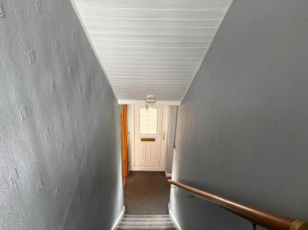 2 bedroom Terraced House to let in Heath Road, Wellington, TF1