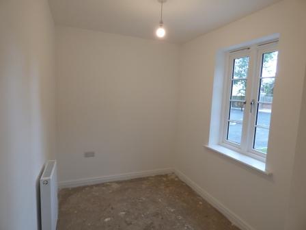 2 bedroom Flat to let in Charlton Arms Close, Wellington, TF1