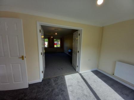 4 bedroom Detached house to let in Coleridge Close, Market Drayton, TF9