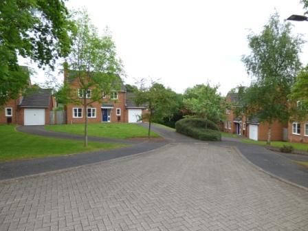 4 bedroom Detached house to let in Coleridge Close, Market Drayton, TF9