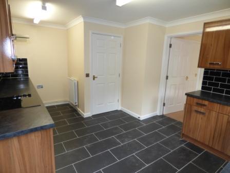 4 bedroom Detached house to let in Coleridge Close, Market Drayton, TF9