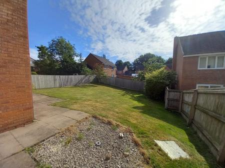 4 bedroom Detached house to let in Coleridge Close, Market Drayton, TF9