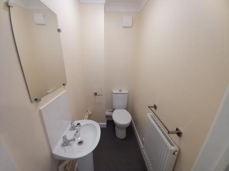 4 bedroom Detached house to let in Coleridge Close, Market Drayton, TF9