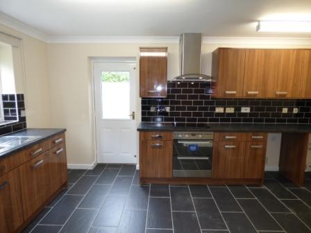 4 bedroom Detached house to let in Coleridge Close, Market Drayton, TF9