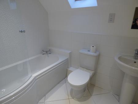 2 bedroom Coach House to let in Pyrus Court, Hadley, Telford, TF1