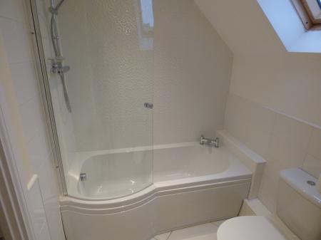 2 bedroom Coach House to let in Pyrus Court, Hadley, Telford, TF1
