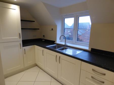 2 bedroom Coach House to let in Pyrus Court, Hadley, Telford, TF1