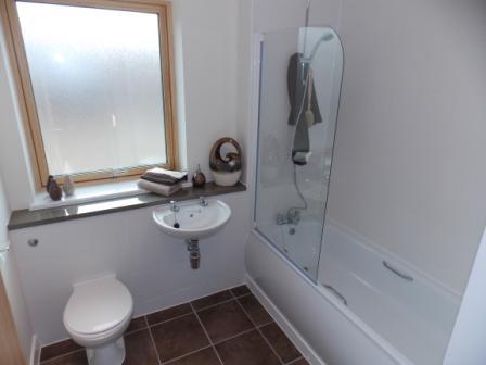 2 bedroom Town house to let in Barrack Close, Lawley Rise, Telford, TF3