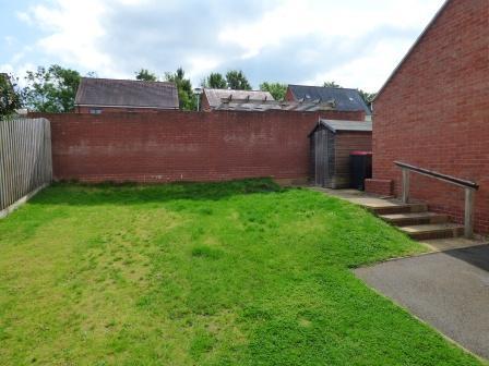 3 bedroom Semi-detached house to let in Symon Fold, Lawley, Telford, TF3