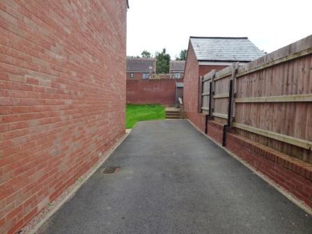 3 bedroom Semi-detached house to let in Symon Fold, Lawley, Telford, TF3
