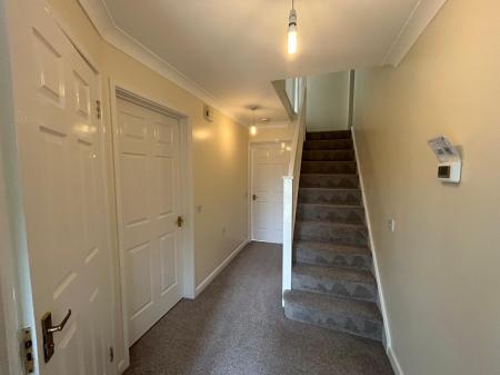 3 bedroom Detached house to let in Kenwray Drive, Donnington, Telford, TF2