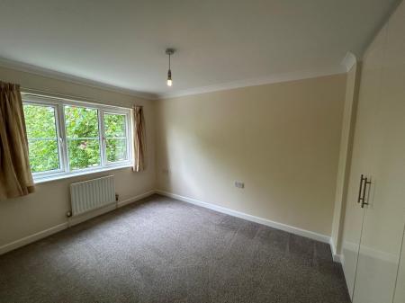 3 bedroom Detached house to let in Kenwray Drive, Donnington, Telford, TF2