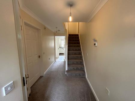 3 bedroom Detached house to let in Kenwray Drive, Donnington, Telford, TF2